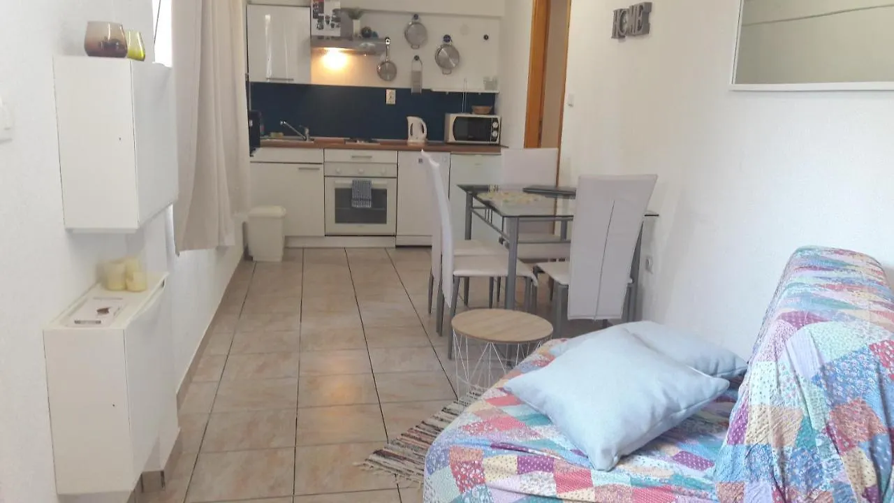 Apartments Villa Natali - Heating Pool Trogir Croatia