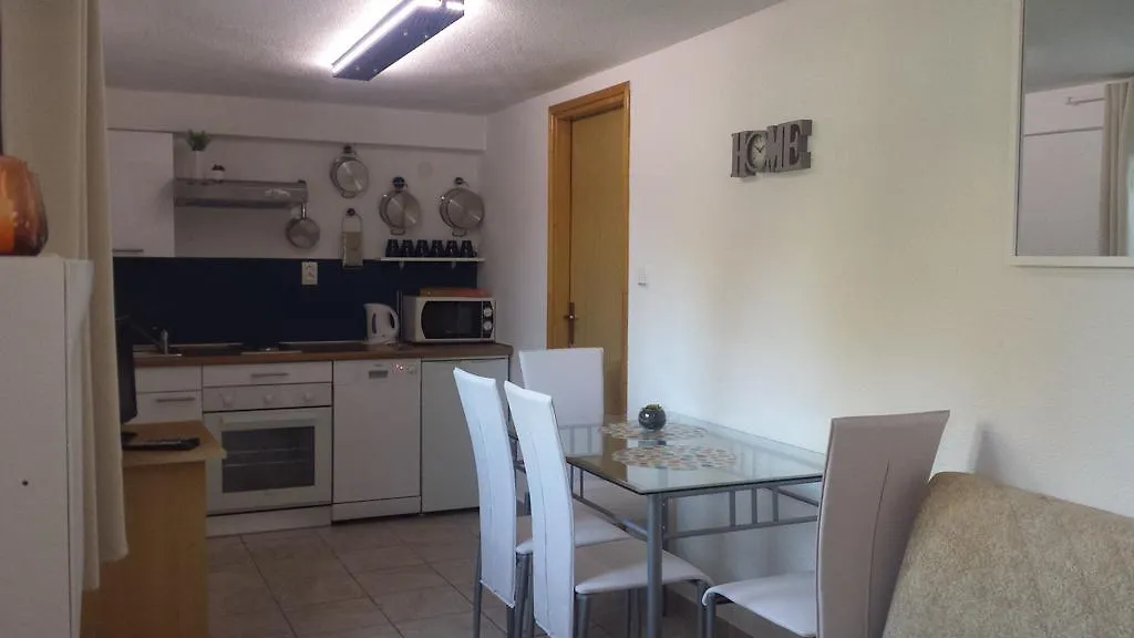 Apartments Villa Natali - Heating Pool Trogir