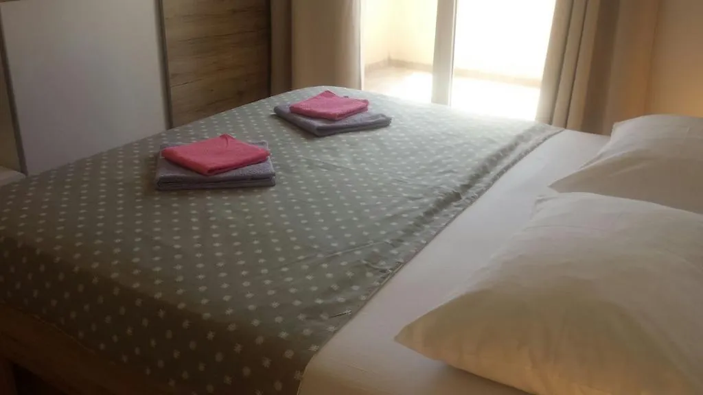 Apartments Villa Natali - Heating Pool Trogir